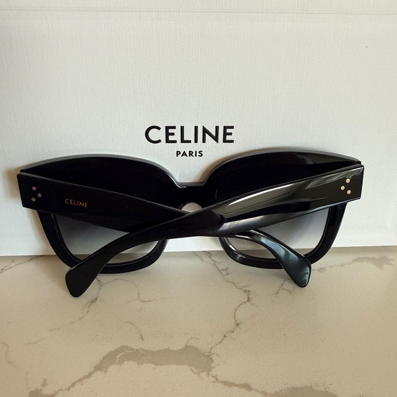 Celine Black CL4002UN Sunglasses with Case and Box - Picture 7 of 14